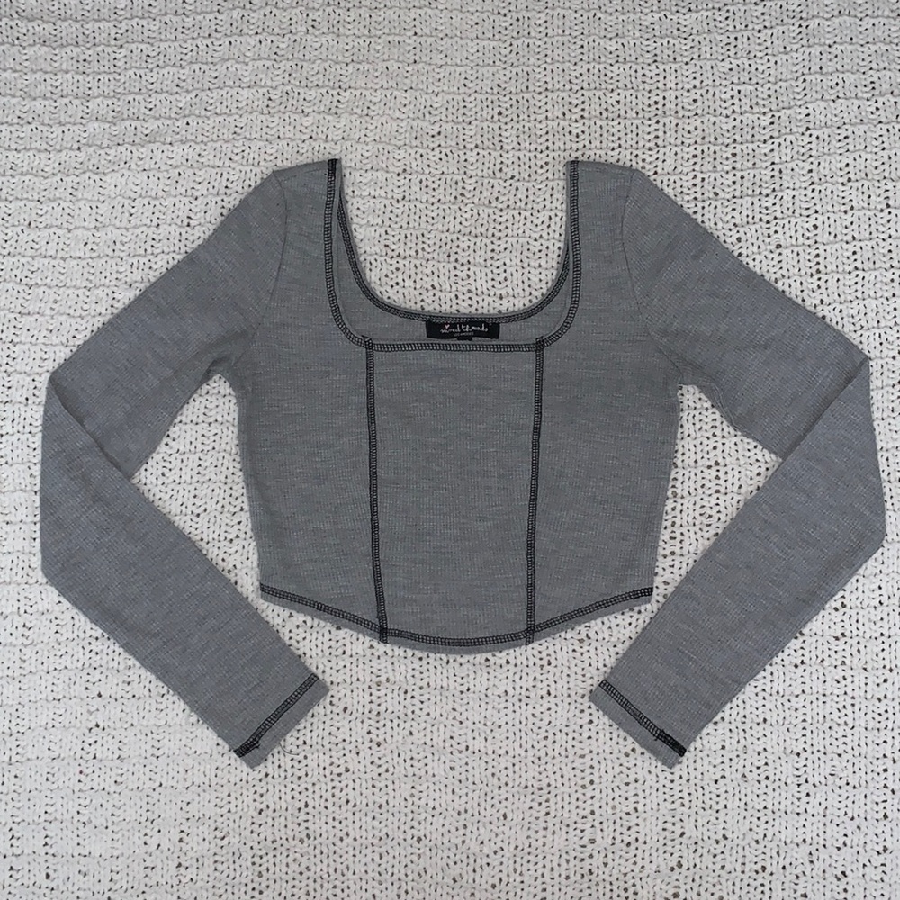 Long sleeve crop top, size XS
